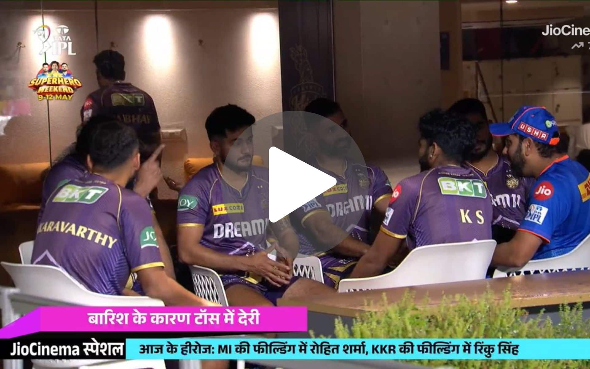 [Watch] Rohit Sharma Having Long Chat With KKR Players Amid Migration Rumours
